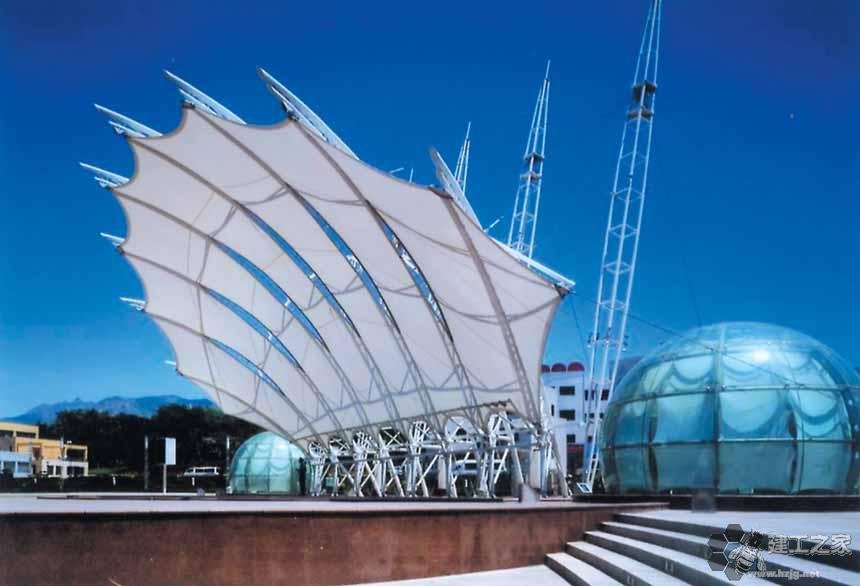 阳泉车棚膜结构网架